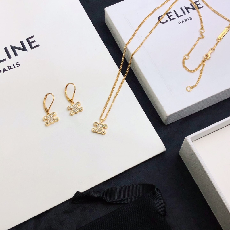 Ce**e earrings